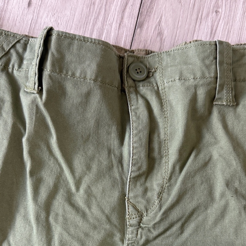 George Men Olive Cargo Shorts - Picture 8 of 12